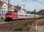 BR 120 mit Zugen/97811/120-122-7-und-101-061-ziehen 120 122-7 und 101 061 ziehen den IC 118 nach Stuttgart durch Esslingen am Neckar. (06,10,2010)