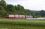 152 142 mit KLV durch Ebersbach/Fils in Richtung Stuttgart/Kornwestheim. (03,08,2012)