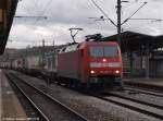 152 145 fährt mit mit seinen Gütern Stuttgart zu. (24.11.2009)