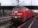 Sag zum Abschied leise  Servus  mit Lok-bespannten Zügen auf der Teckbahn. Hier RB13966/RB13971 von Oberlenningen nach Wendlingen und wieder zurück nach Kirchheim/T hier in Wendlingen/N. (11.12.2009)