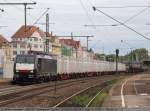 ES 64 F4-115 [E 189 115] fuhr als Umleiter 52758 mit einem Güterzug bestehend aus Hackschnitzel- und Güterwagen durch den Bf Esslingen am Neckar in Richtung Stuttgart. (14,09,2010)