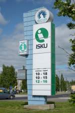 Hinweisschild zur Tourist Information in Tornio. (13:06:2011)